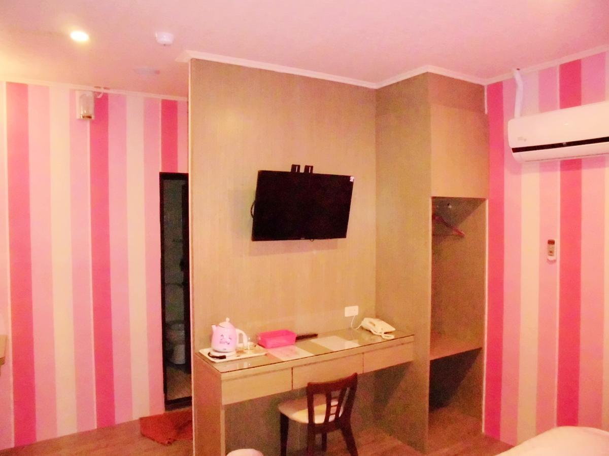 Готель 欣悅商務旅店 Тоуфень Екстер'єр фото